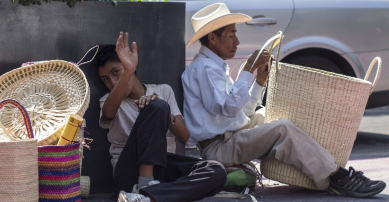 Foto: Personas en la informalidad